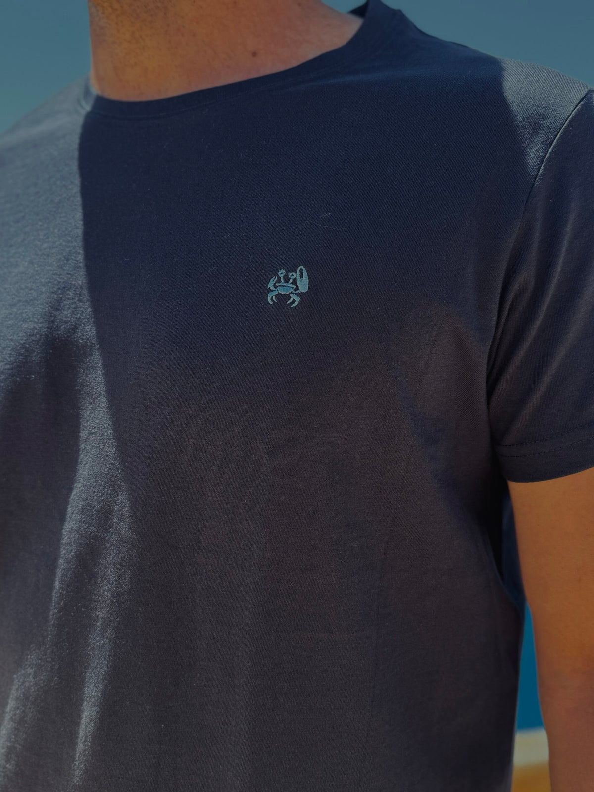 Camiseta bordada