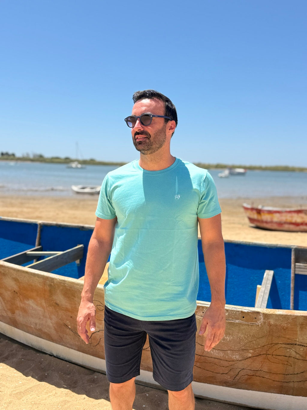 Camiseta bordada